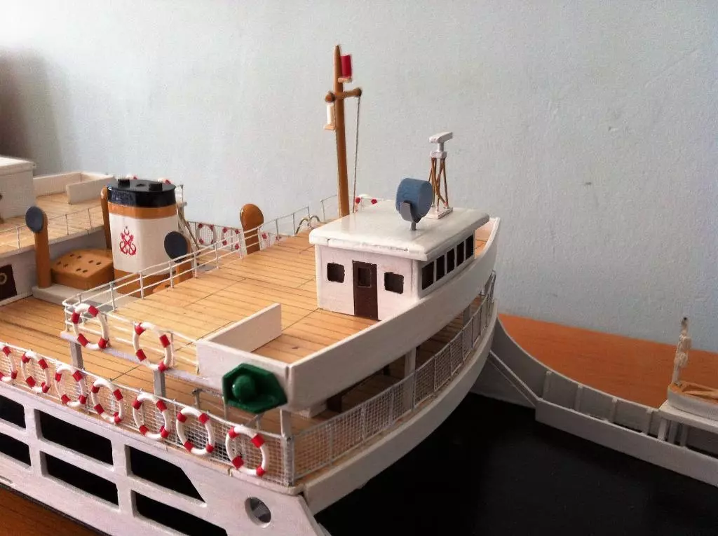 Modèle réduit de bateau