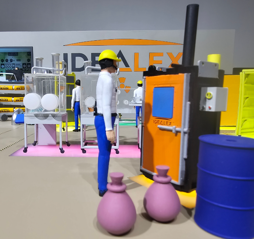 La maquette de système de logistique inversée et de collecte des déchets conçue par ARI Model illustre un système avancé et efficace de gestion des flux de déchets par logistique inversée. Mettant en avant des réseaux de collecte, des itinéraires de 
