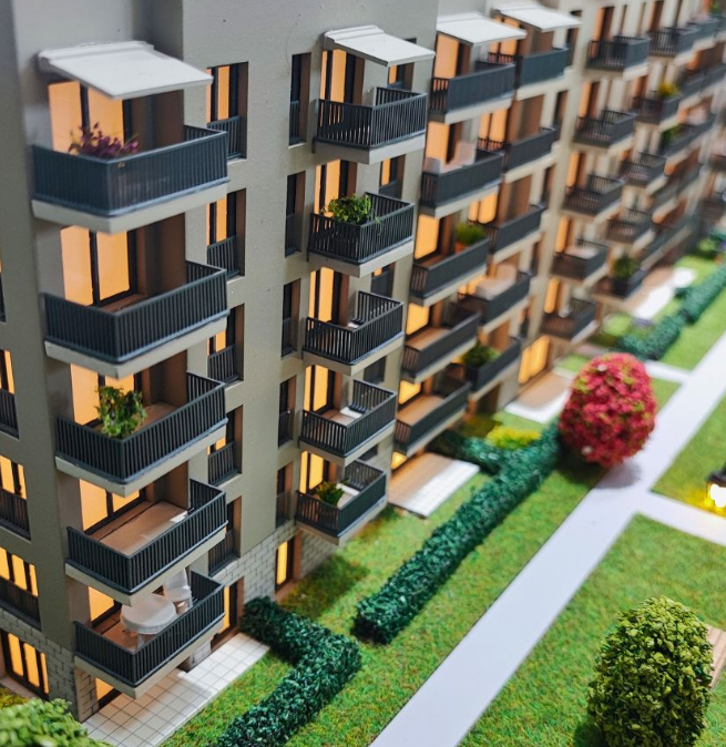 Maquettes physiques personnalisées par ARI Maquette pour la Cityscape Europe, incluant des complexes résidentiels, des tours de bureaux, des projets de régénération urbaine, des développements mixtes et des projets de smart city. Conçues avec un savo