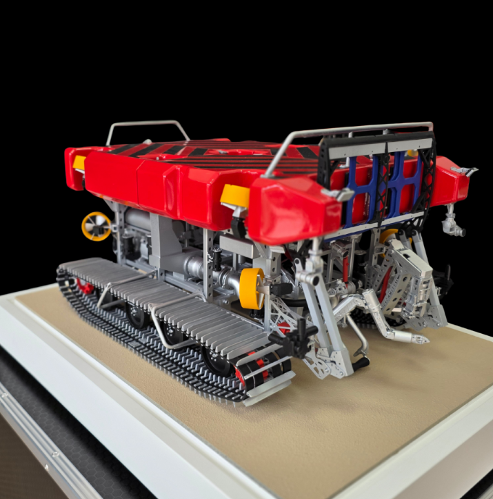Maquettes physiques par ARI Maquette pour l’AgroExpo, incluant des installations agricoles modernes, des centres d’innovation, des systèmes d’énergie renouvelable, des structures d’élevage et des usines de transformation alimentaire. Grâce à des écla