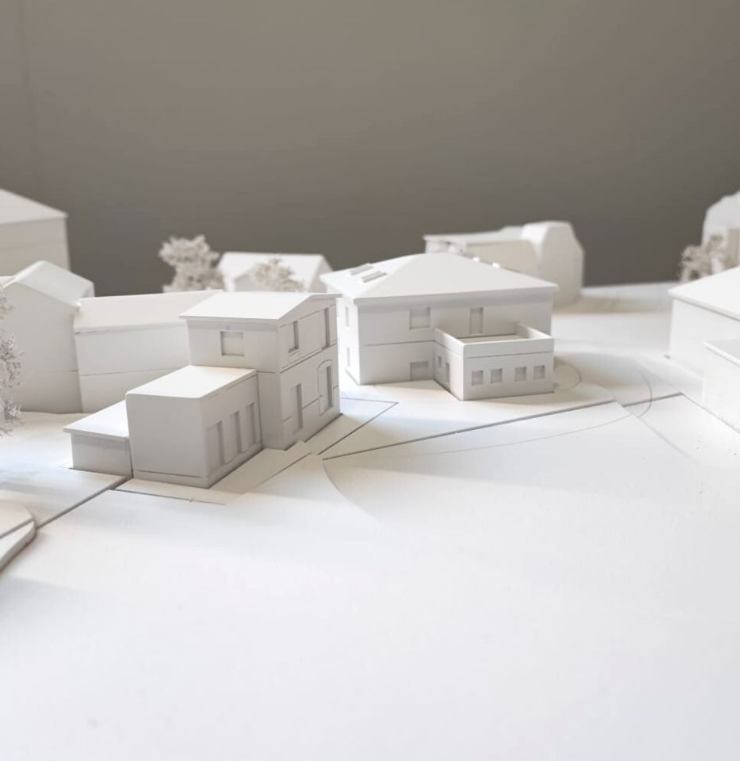 Maquette architecturale sur mesure, illuminée et animée, conçue par ARI Maquette pour les Sustainable Tourism Days, représentant des éco-resorts, des infrastructures d’énergie renouvelable et des concepts d’architecture durable. Grâce à son système d