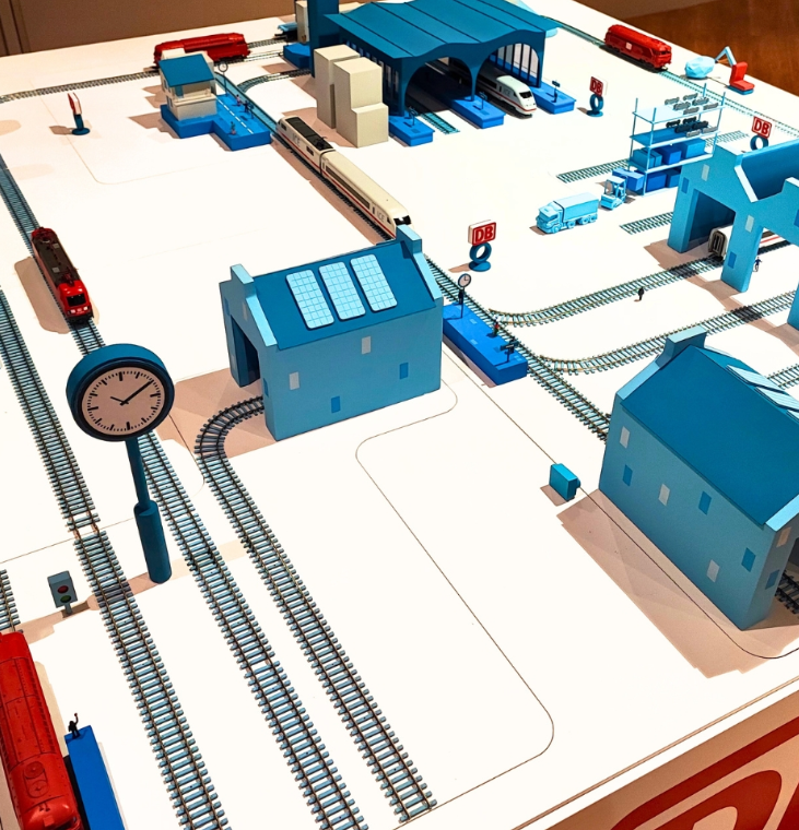 Une maquette architecturale personnalisée conçue par ARI Maquette spécialement pour le salon Swissdidac, intégrant éclairage, animation et durabilité. Cette maquette symbolise l’avenir de l’éducation, où architecture, technologie et innovation se rej