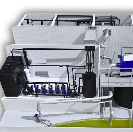 Une maquette d’exposition conçue spécialement pour le NextGen Education par ARI Maquette, intégrant l’éclairage, l’animation et la précision architecturale. Avec plus de deux décennies d’expertise dans la fabrication de maquettes, ARI Maquette donne 
