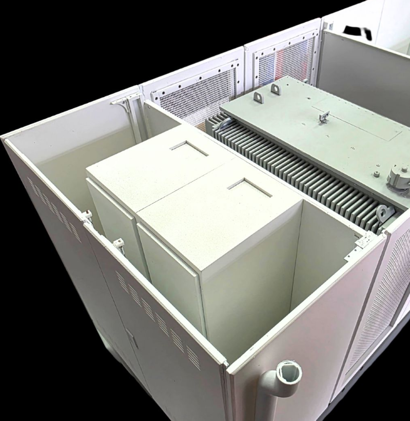 Une maquette architecturale sur mesure, conçue par ARI Maquette pour Digitales Lernen, intégrant l’éclairage, l’animation et un savoir-faire artisanal de précision. Forte de plus de deux décennies d’expérience, ARI Maquette transforme les visions édu