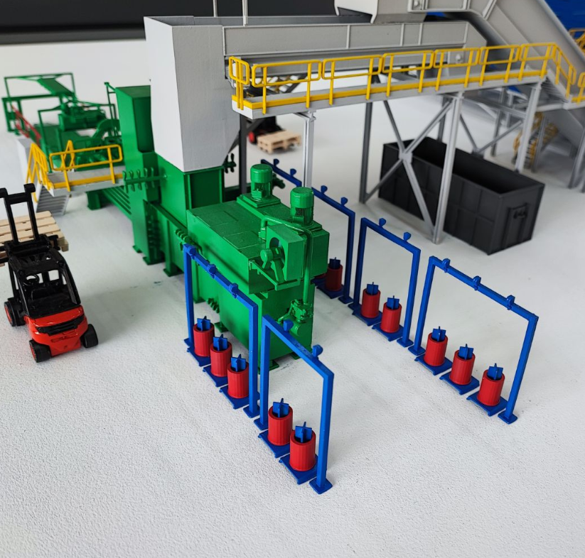 Une maquette physique personnalisée réalisée par ARI Maquette pour le Supply Chain Event, intégrant des effets lumineux, des animations et une précision architecturale exceptionnelle pour illustrer des solutions de logistique, d’automatisation et de 