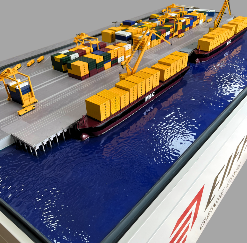 Maquette logistique durable conçue par ARI Maquette, intégrant lumière, mouvement et précision architecturale pour les exposants du Green Logistics Expo.